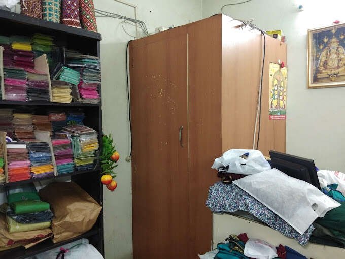 M B TAILORING & BRIDAL STUDIO